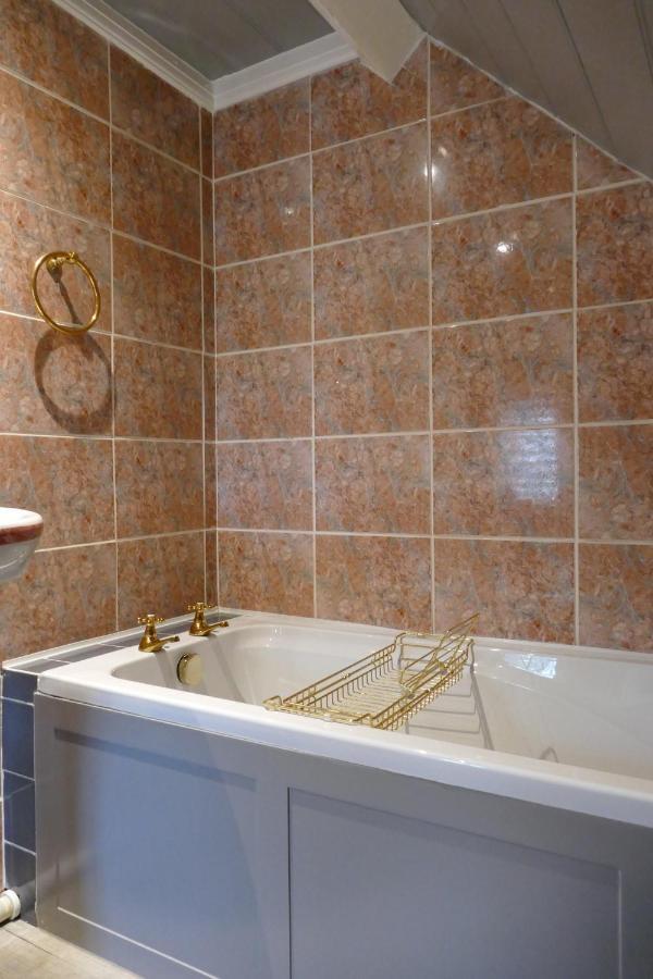 Dinckley Court Boutique Riverside Rooms Abingdon-on-Thames Buitenkant foto